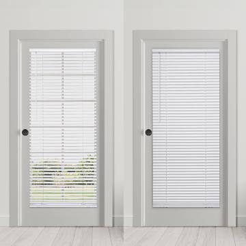 St. Charles Magne 25 X 72 White Cordless Magnetic Mini Blind For